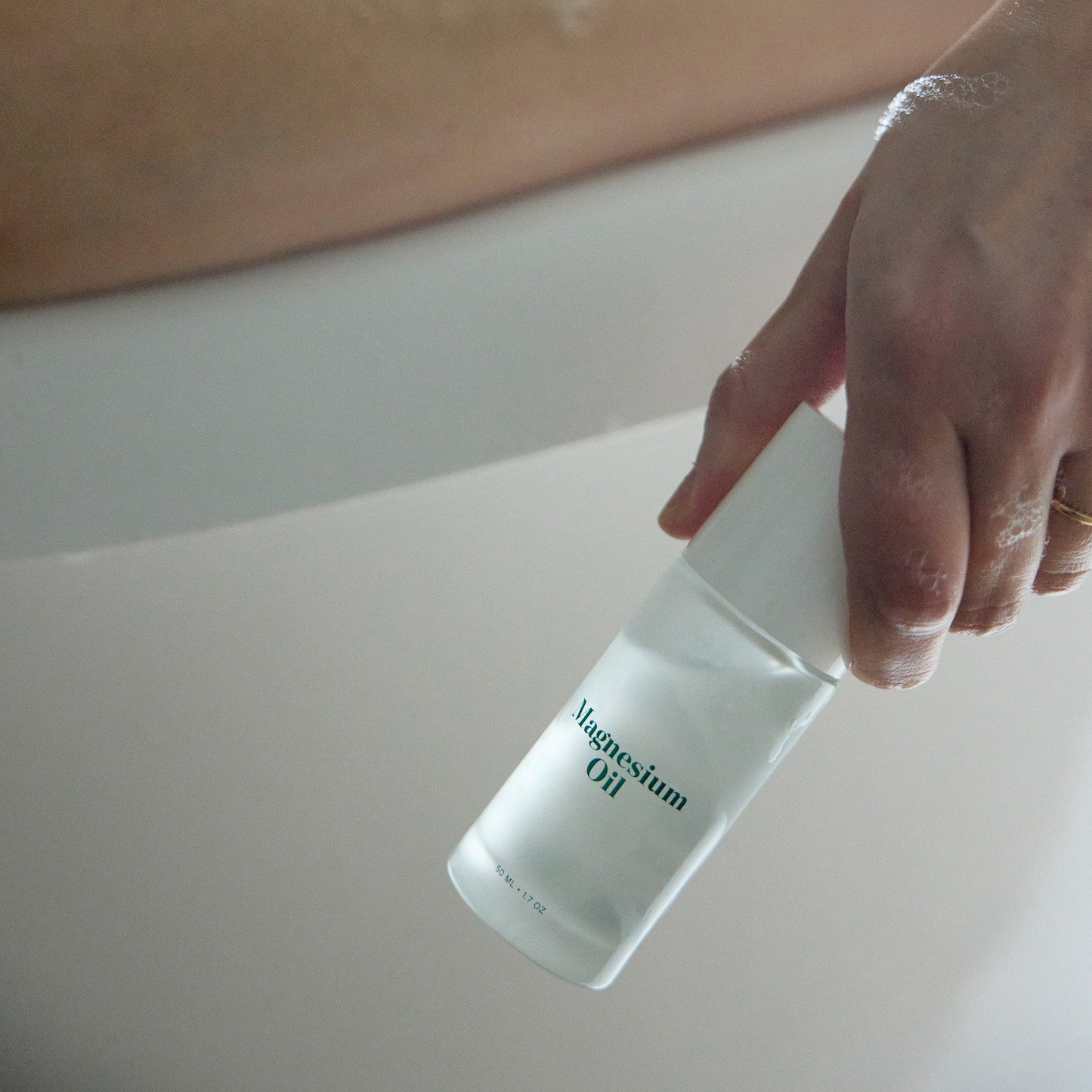 Iridelle Magnesium & Aloe Roller