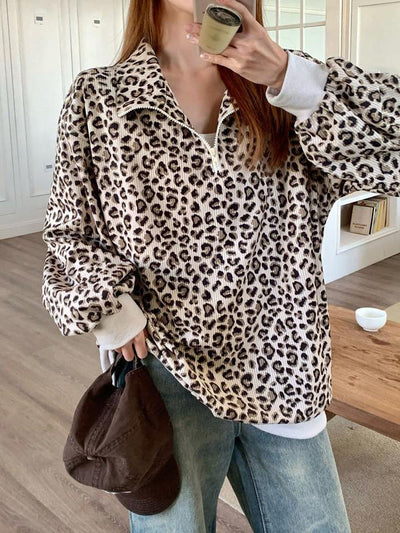 Savara - Women’s Animal Print Zip Pullover